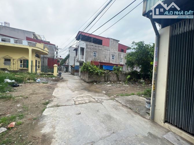 Bán đất - Ngõ 73 Quy Tức - Ngõ thông - Ô tô vào tận đất - 2