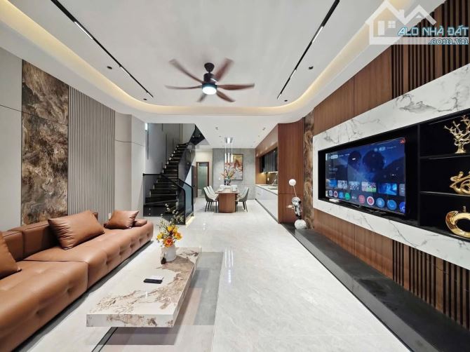 NHÀ ĐẸP ĐÁNG MUA NHẤT KHU THANH LƯƠNG,HOÀ XUÂN - 2