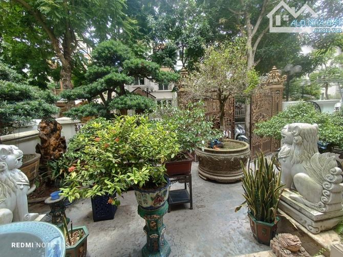 Bán gấp! Biệt thự Hoa Sữa - Vinhomes Riverside Long Biên, mặt sông, 215m2 4T MT 9m 96 tỷ - 2