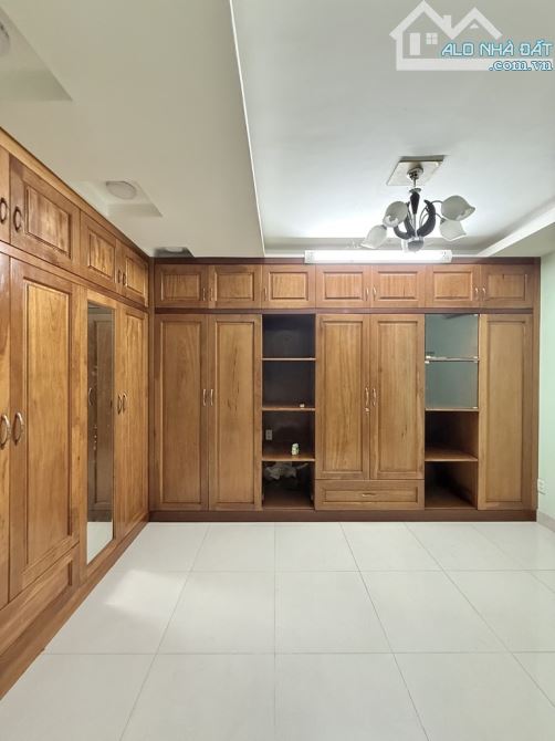 MẶT TIỀN KD ĐA NGÀNH, KHU VIP PHAN XÍCH LONG PHÚ NHUẬN, 5 TẦNG 4,5X11 CHỈ 18 TỶ. - 2
