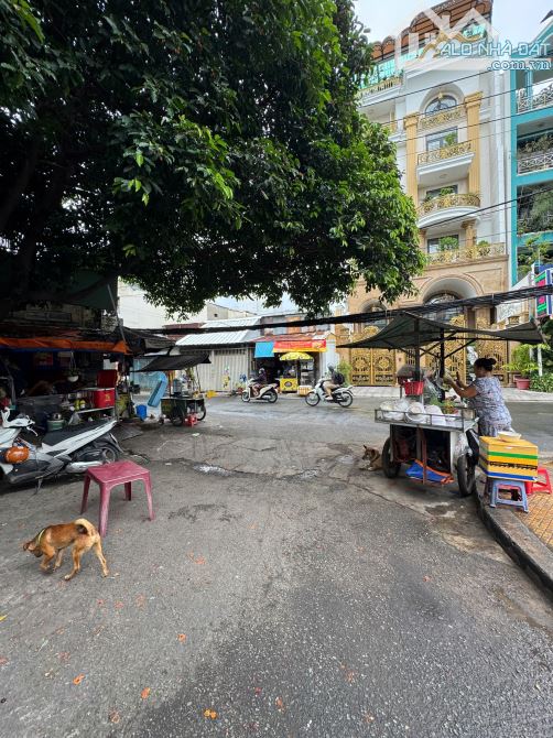 Bán nhanh nhà mặt tiền kinh doanh Nguyên Hồng, P11, Bình Thạnh, (5,2m x 17m) TXD mới 5 tần - 2