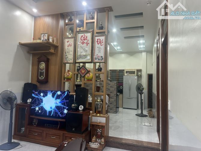 Bán Nhà 7 x 15m = 100m² SH Thổ cư, 2,2 tỷ Bến Gỗ, gần Ngã 3 Vũng Tàu, Long Bình Tân, BH - 2