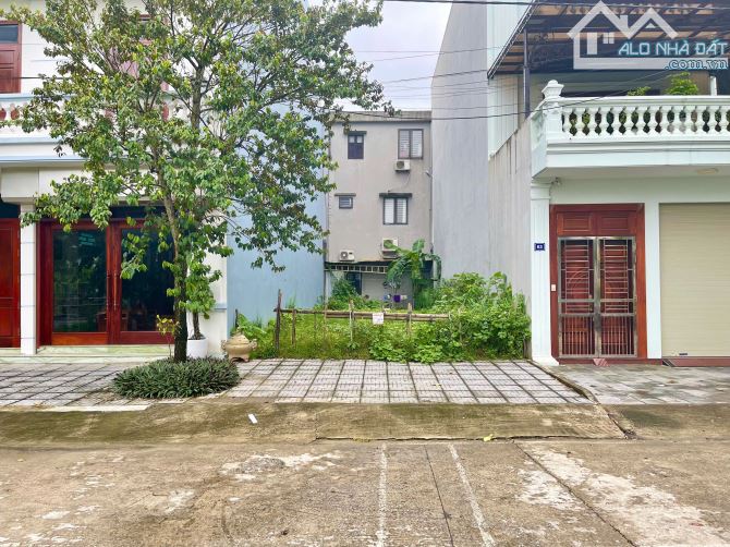 BÁN ĐẤT NINH TIẾN 2 DT 114M2/ MT 6M  P HOA LƯ MỚI - 2