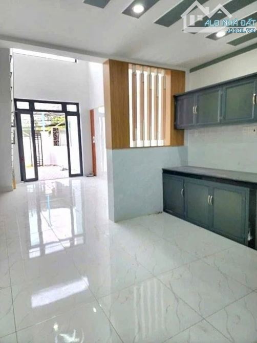 Bán gấp căn nhà Đ.Láng Cát Giồng Sao, củ chi 161m2 SHR. Giá 1tỷ150Tr - 2