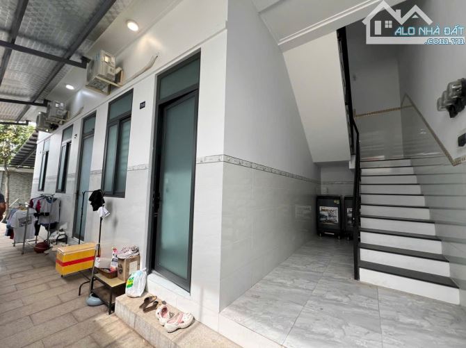Bán CHDV 3 TẦNG-Khu bên sông hiệp bình Chánh,thủ Đức, - 2