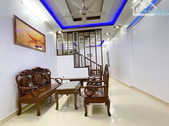 Chỉ 2,550ty nhà 3 tầng tại hào khê thông quán nam ,kênh dương - 2