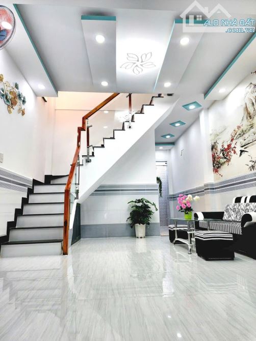Nhà mới, gần Mặt tiền 1647 Phạm Thế Hiển, 2 tầng (4.2x10m) - 2