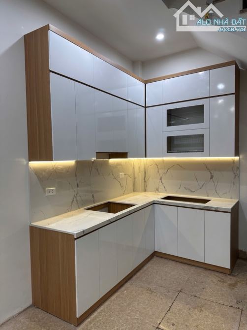 Bán nhà Thanh Xuân 37m², 60m ra Vũ Tông Phan, ngõ ô tô qua, bạt ngàn tiện ích - 2