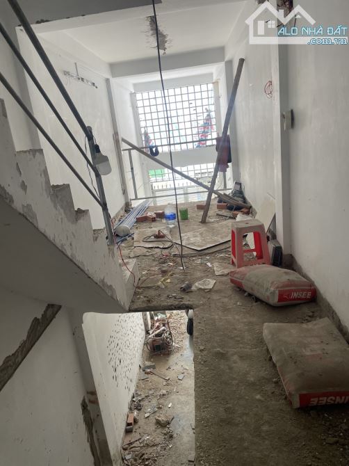 NGÂN HÀNG THANH LÝ 7 TỶ- HẺM XE HƠI- CẦU VƯỢT 3/2, Q10- 46m2- 4 TẦNG. - 2