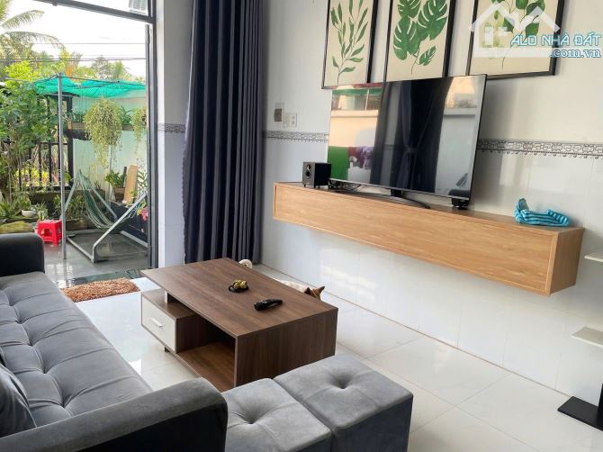 BÁN NHÀ GẦN ĐƯỜNG TRƯƠNG VĨNH NGUYÊN KDC HOÀNG QUÂN - 2
