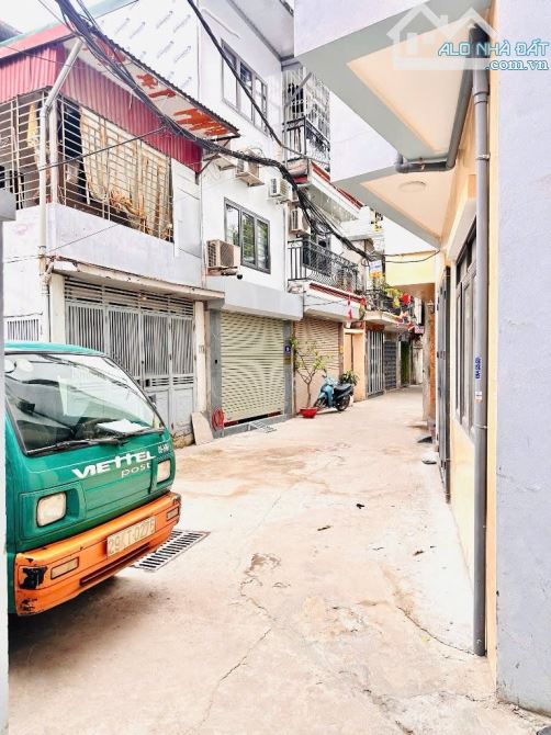 💥💥💥 BÁN NHÀ VĨNH HƯNG - Ô TÔ ĐỖ - NGÕ RỘNG THOÁNG - NHÀ DÂN XÂY KCBT CHẮC CHẮN-  TIỆN Í - 2