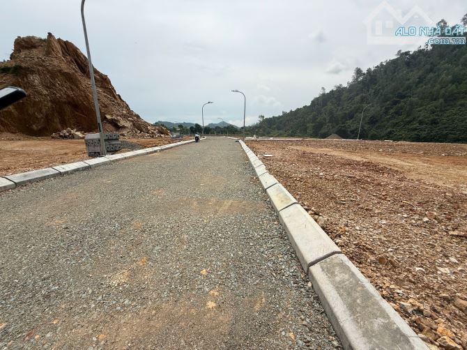BÁN ĐẤT TẠI XÓM NHÒN, TIẾN XUÂN, VIEW ĐẸP MỘNG MƠ - 2