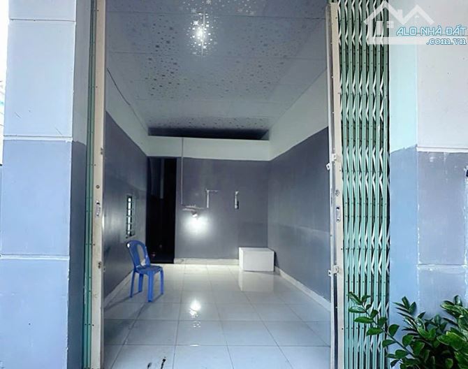Bán nhà Khu Dân Cư Hòn Xện - Tặng nhà cấp 4 - 2
