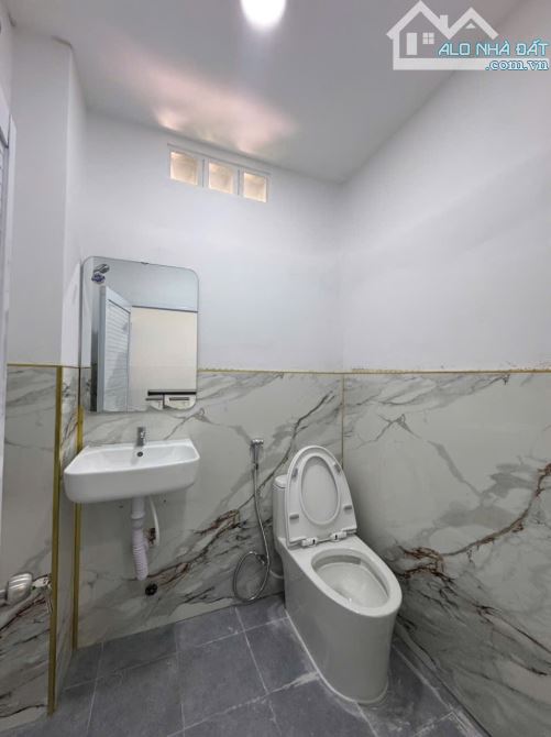 Bán nhà đẹp hẻm cách đường Song Hào (B7) 30m VCN Phước Hải giá 2,55ty.Dt 38,5m2 ngag 4,1m - 2