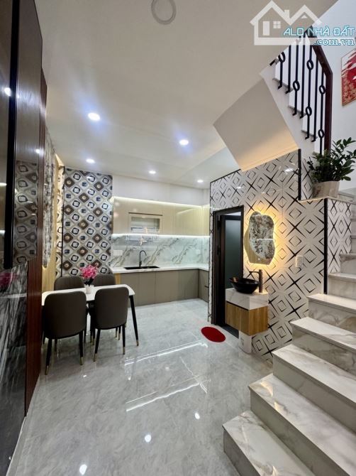 🏡Bán nhà Huỳnh Văn Nghệ - 32.5m2 - 2 Tầng Full nội thất mới - 2pn , Hẻm 2.5m - Chỉ 4.930 - 2