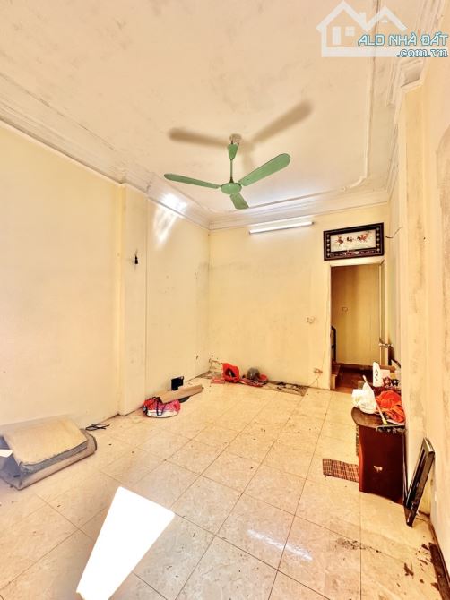 27m2 Trung tâm Hoàn Kiếm , Vị trí đẹp , Ngõ Rộng Thoáng gần phố, Giá Tốt trong khu vực - 2