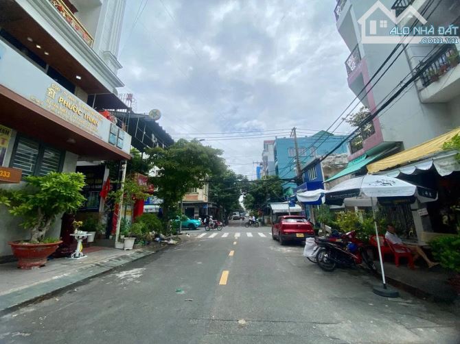 BÁN NHÀ MẶT TIỀN LÊ QUỐC TRINH – KHU PHÂN LÔ ĐẸP – TÂN PHÚ-69m2-3.5 x 20m- 8.5 Tỷ TL - 2