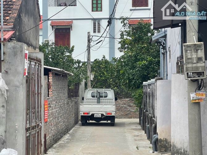 GIÁ ĐẦU TƯ-OTO 7 CHỖ NHỦ TRONG NHÀ - FULL THỔ CƯ- GẦN CẦU THƯỢNG CÁT -🔥 Giá :Nhô 3 tỷ - 2