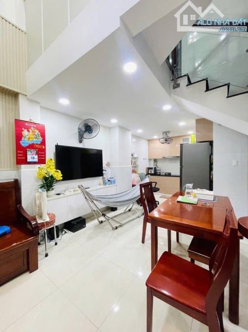 THỐNG NHẤT NGAY KHU CITY LAND SẦM UẤT -HXH 32M2 4 TẦNG BTCT CHỈ  6.3 TỶ - 2