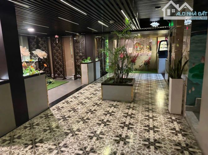 48 tỷ - Sở Hữu Siêu Phẩm 10x24m 7 Tầng - Cách Quận 1 Chỉ 300m - 2
