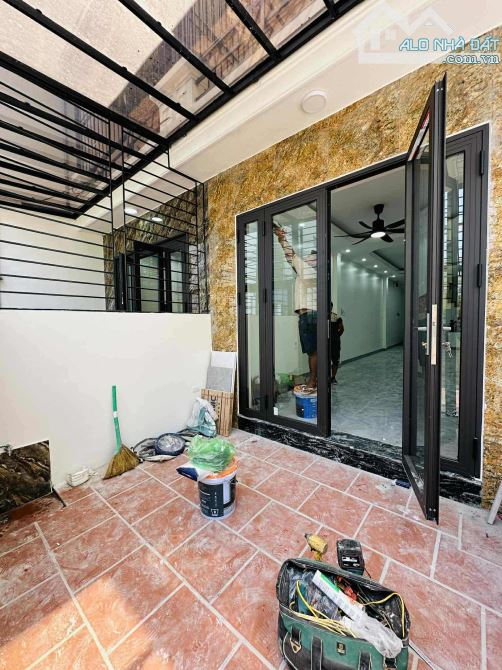 Bán nhà 5 tầng Thượng Thanh, xây mới, 60m2, có sân cổng để xe, gần ô tô, giá nhỉnh 6 tỷ - 2