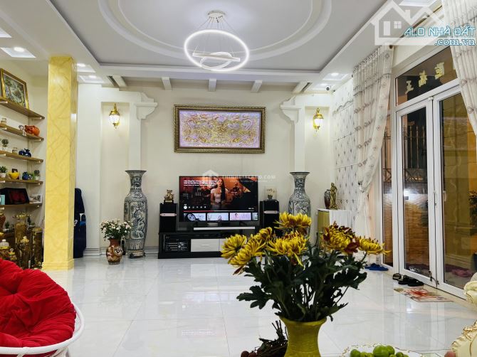 BÁN BIỆT THỰ ĐẸP 2 LẦU_GẦN BIỂN BÃI SAU_KT 8x20M_KHU KIÊN TẠO_VŨNG TÀU_GIÁ 23,5 TỶ - 2