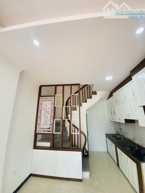 🏡 LONG BIÊN – NHÀ MỚI 5 TẦNG, VỊ TRÍ ĐẸP, VIEW THOÁNG 🏡 - 2