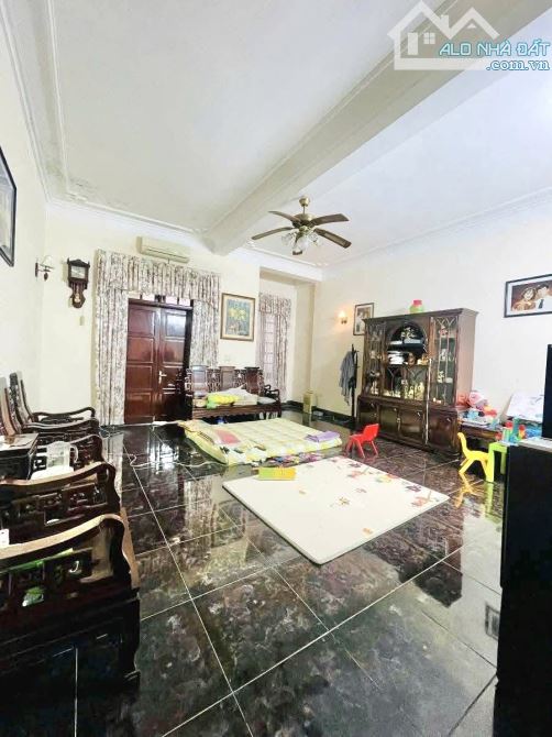 Bán nhà phân lô có vỉa hè phố Phạm Tuấn Tài, Cầu Giấy 68m 5T MT5,9 25,89 tỷ 2 Ô TÔ tránh - 2