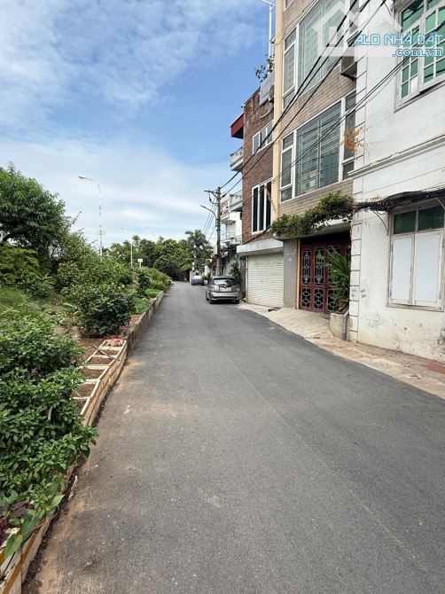 An Dương Vương dt 110/135m  2 tầng mặt tiền 10.8m giá 12.5 tỷ Tây Hồ - 2