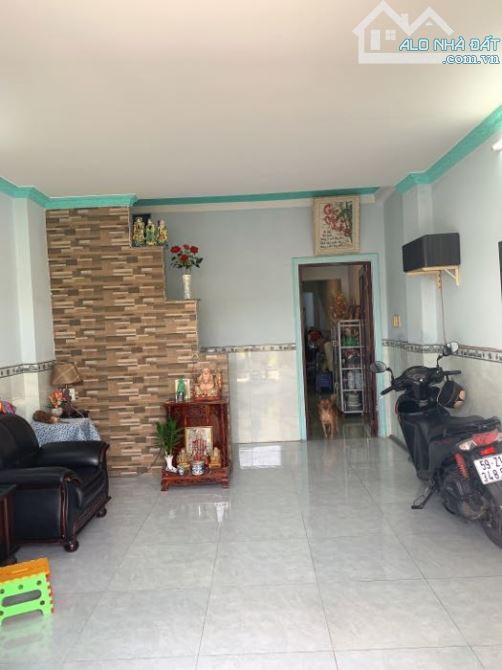 Bán nhà hẻm Đào Tông Nguyên, TT. Nhà Bè Nhà Bè. 55m2 - 2