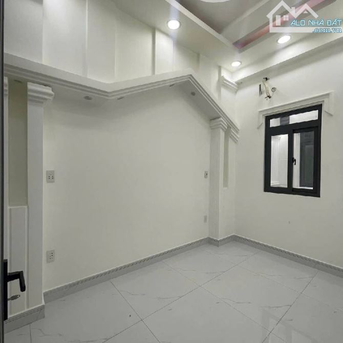Nhà Hẻm Xe Hơi, Nguyễn Thị Nhỏ, Tân Bình, 60m2, chỉ 9.x tỷ TL - 2