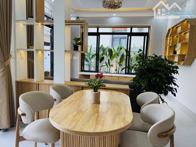 Nhà đẹp trung tâm thành phố - Kiệt Trần Phú - 2
