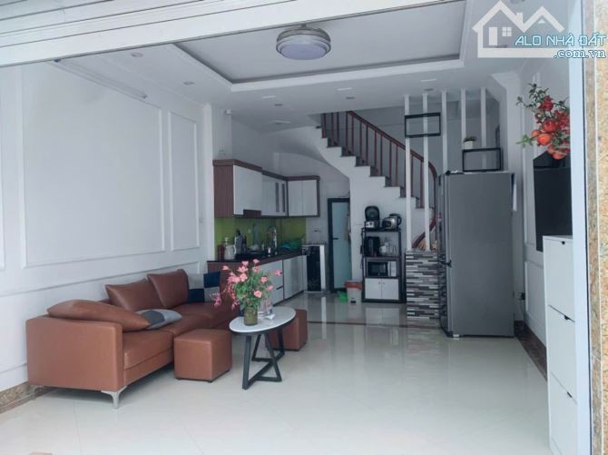 NHÀ TÂY MỖ - LÔ GÓC 2 THOÁNG - NHÀ ĐẸP LONG LANH - CÁCH Ô TÔ 50M - GIÁ TỐT NHẤT KHU VỰC - 2