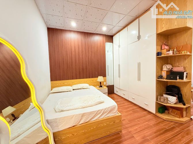🔥GIÁ RẺ SIÊU HIẾM- CHỊ HỌ GỬI BÁN TÒA CĂN HỘ 4 TẦNG ĐƯỜNG NGUYỄN ĐÌNH GẦN THÁP ĐÔI VƯƠNG - 2