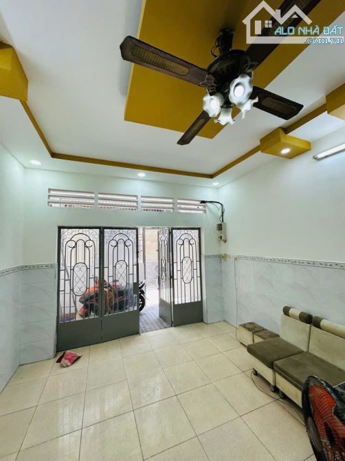 🏡TÂN PHÚ - P. HOÀ THẠNH  - GẦN KHU LUỸ BÁN BÍCH - SÁT THẠCH LAM - NHỈNH 5.X TỶ - 2