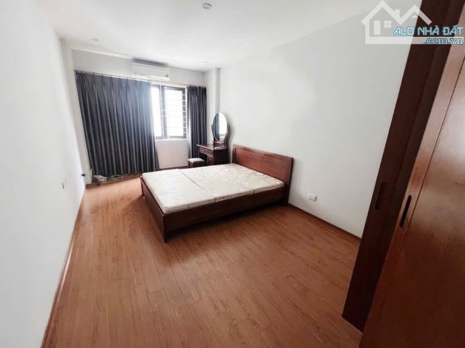 CHO THUÊ NHÀ NGUYÊN CĂN PHỐ KIM QUAN THƯỢNG - VIỆT HƯNG - Ô TÔ ĐỖ GẦN - 3PN - ĐỦ NỘI THẤT - 2