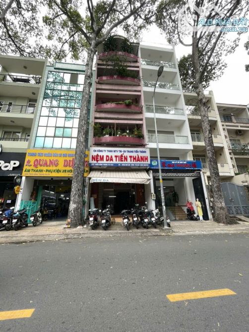 Siêu vị trí - Bán nhà MT Đường Trần Bình Trọng, P4, Quận 5 DT: 5*21m 4 lầu sân thượng - 2