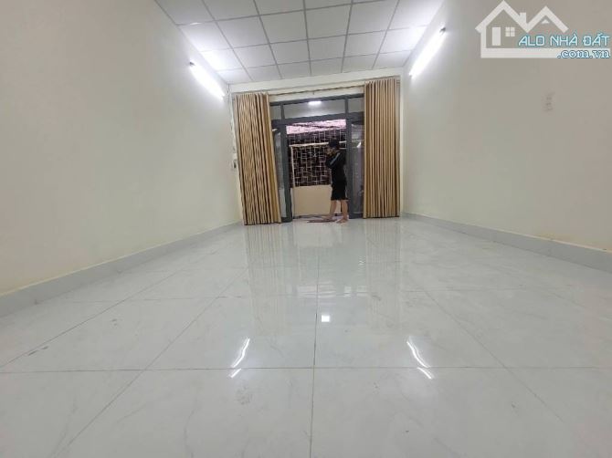 🏡💥Ở NGAY💥HẺM XE HƠI PHAN VĂN TRỊ💥GẦN CHỢ BÀ CHIỂU💥52M2💥2 TẦNG💥CHỈ 7.2 TỶ TL🌹 - 2