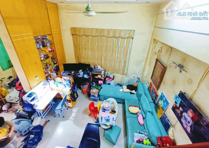 Bán nhà riêng mặt ngõ thông kinh doanh Chùa Láng, Đống Đa, 45m2, mặt tiền 7m, 13 tỷ - 2