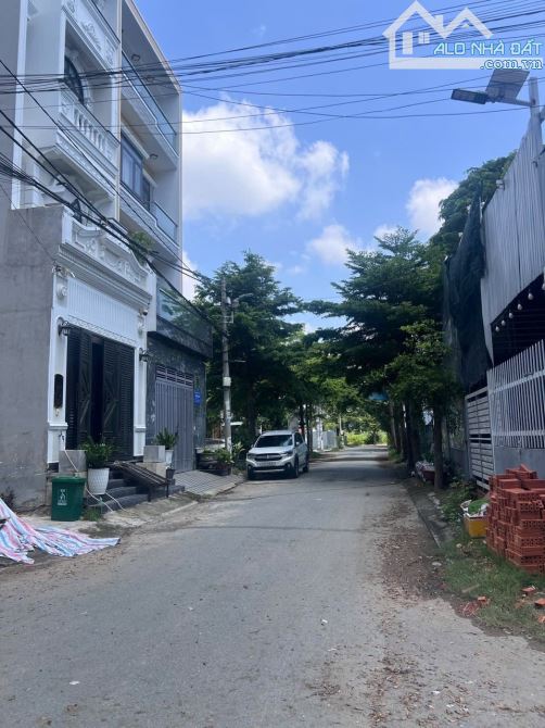 🏡 BÁN NHÀ 4 TẦNG TRUNG TÂM NHÀ BÈ  ✨ Giá chỉ 7.25 Tỷ – Full nội thất cao cấp - 2