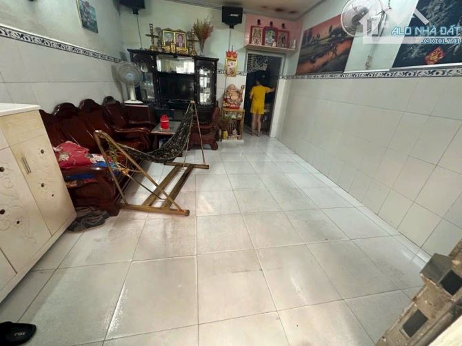 Bán Nhà Nguyễn Văn Luông, Phường 11, Quận 6. DT 40m2 x 2 tầng (4 x 10). Giá 4.7 tỷ TL. - 2