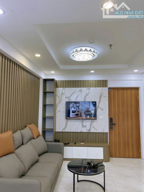 Cho thuê căn Hud Trầu Cau, 2 ngủ 2vs, diện tích 66m2, mới đẹp, tầng cao view thoáng. - 2
