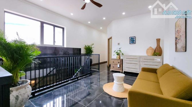 OTO TRÁNH, bán nhà phố Đàm Quang Trung, quận Long Biên 45m2 x 5T Nhỉnh 9Tỷ có thương lượng - 2