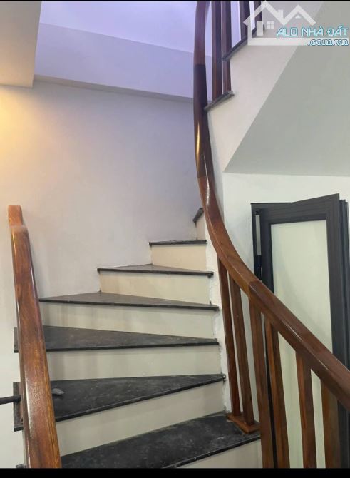 BÁN GẤP NHÀ TẢ THANH ƠI 33M 3,5 TẦNG VUÔNG VẮN Ở NGAY GIÁ CHÀO HƠN 2 TỶ - 2