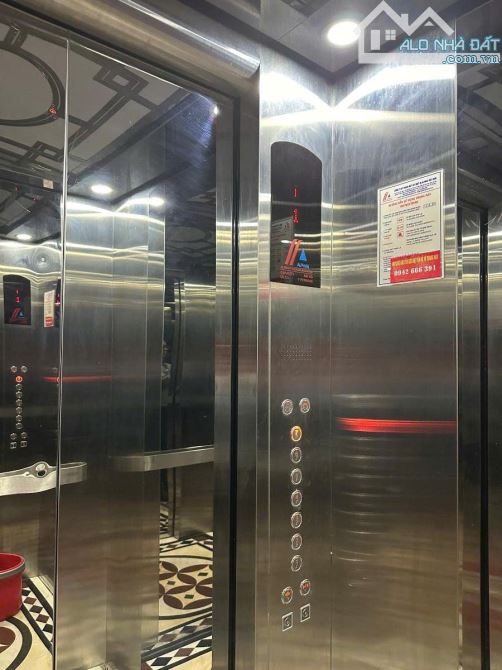 Nhà phố Nguyên Hồng, Đống Đa, 95m2* 8 Tầng, Mặt Tiền 7.3m, thoáng vĩnh viễn, DT 1.3 Tỷ/Năm - 2