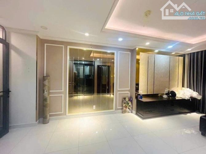 Cần bán Căn ShopHouse Block A, chung cư Green River 2225 Phạm Thế Hiển, F6, Q8 - 2