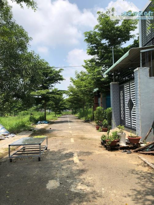 Bán gấp đất xã Trảng Bom (ấp2 sông trầu cũ) 900 triệu gần đường lớn Nguyễn Hoàng,chợ . - 2
