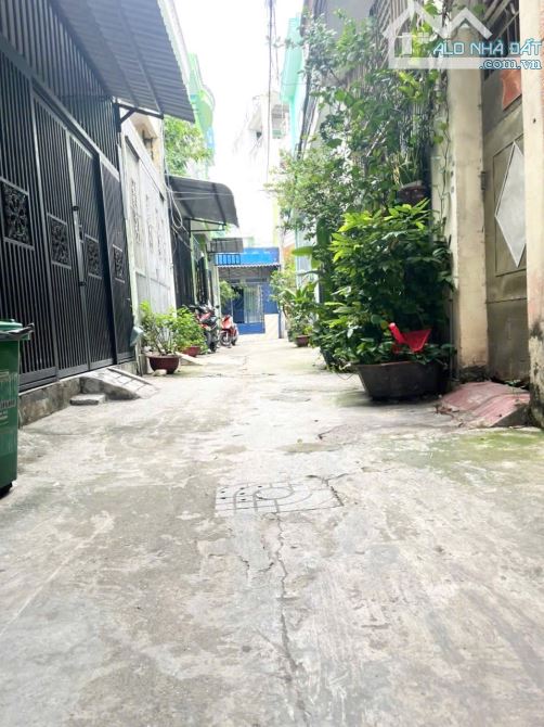 BÁN NHÀ 2 TẦNG ĐÚC KIÊN CỐ - KO LỖI PHONG THUỶ - Q12 - GIÁ 3tỷ 65 - 2