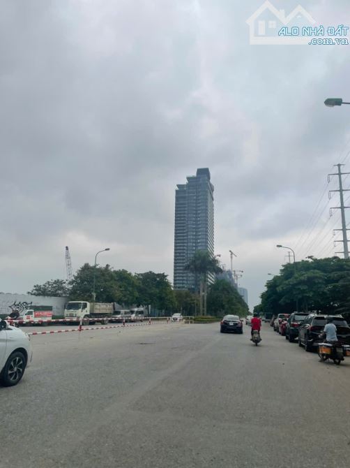 PHÚ THƯỢNG  GẦN KDT CIPUTRA - TRUNG TÂM QUẬN TÂY HỒ - ÔTÔ TRÁNH CÁCH 10 M - HAI THOÁNG VĨN - 2