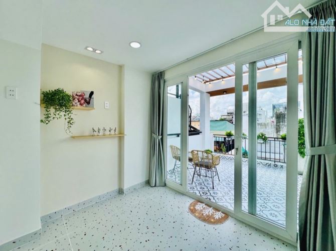 🏠 BÁN NHÀ MỚI XÂY 4 TẦNG - 3 PN LỚN - VỊ TRÍ TRUNG TÂM - NGAY VẠN KIẾP P.1 - NHỈNH 5 TỶ - 2